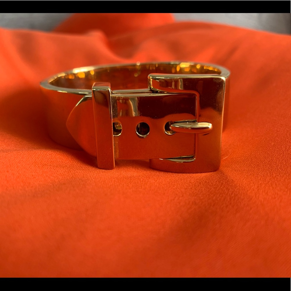 Gold faux buckle clasp accent bracelet
